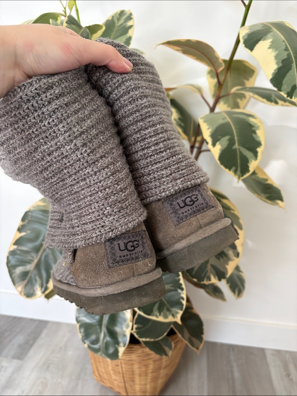 UGG Women's Grey Knit and Suede Fold-Over Boots